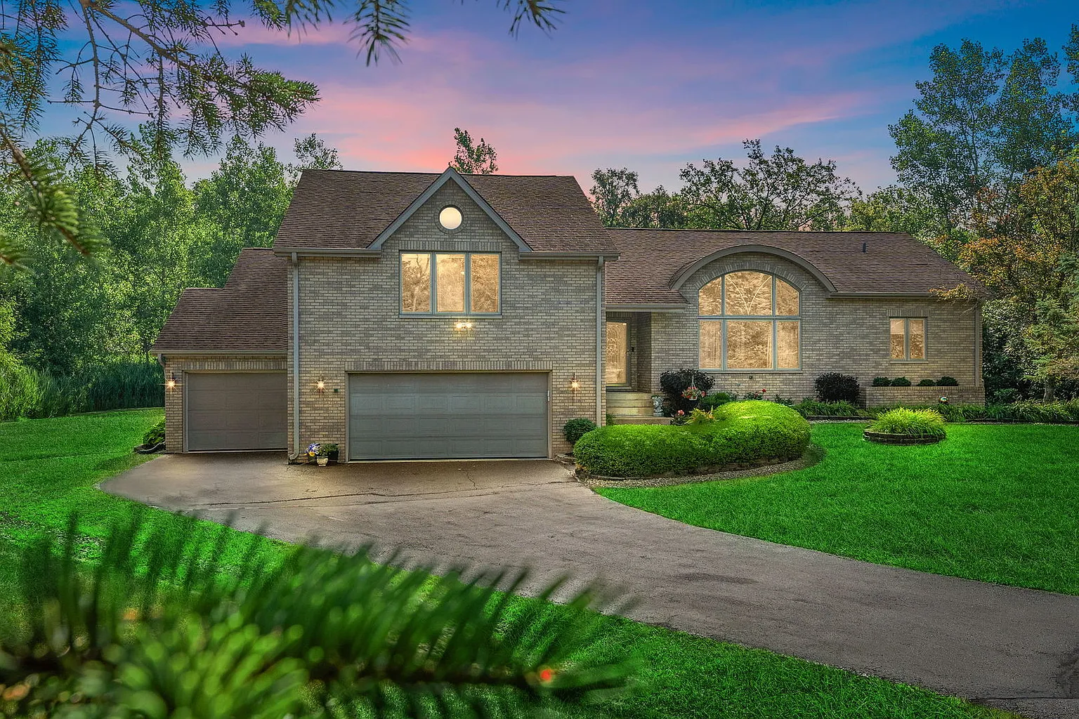 21211 Lisa Ln photo 1