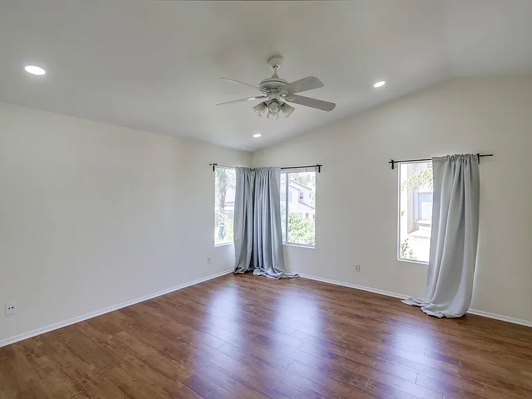 11905 Westview Pkwy — Photo 16
