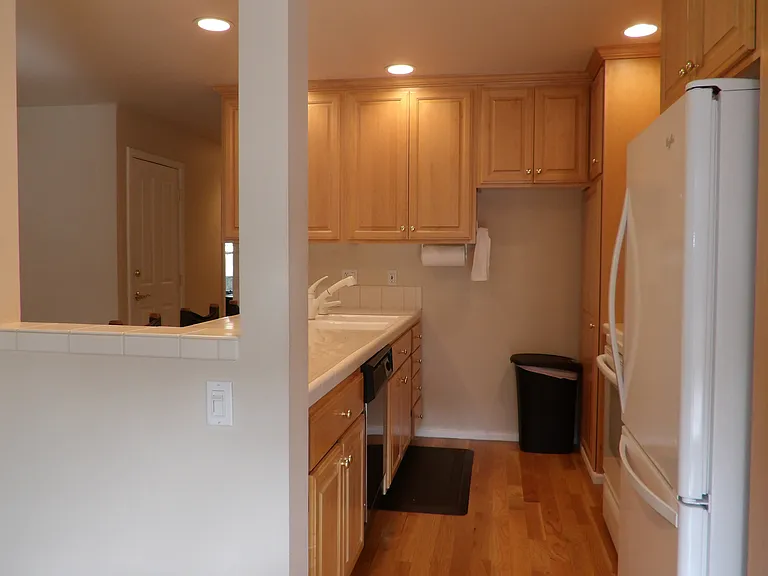 340 River St W #107 — Photo 17