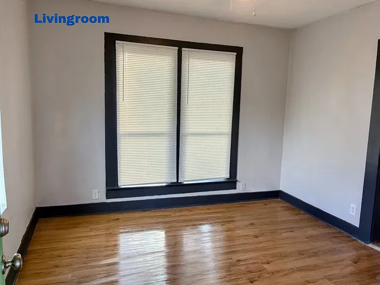 209 Hoskins Ave — Photo 3