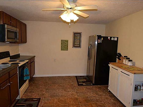 5th image of 8313 S Walnut St