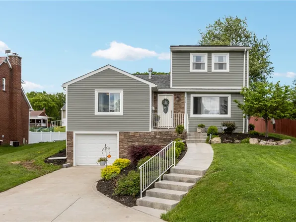 218 Pearl Dr, Lower Burrell, PA 15068
