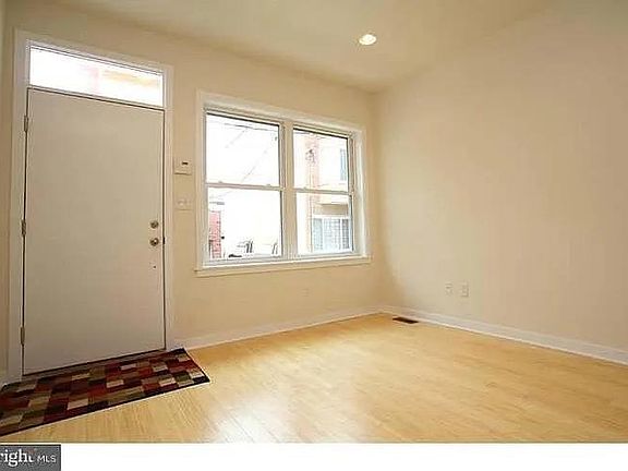 2nd image of 1010 S Cleveland St #1