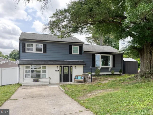 5820 Heron Dr, Baltimore, MD 21227