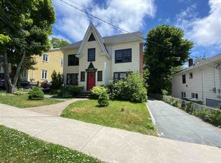 6378 South St, Halifax, NS B3H1T9