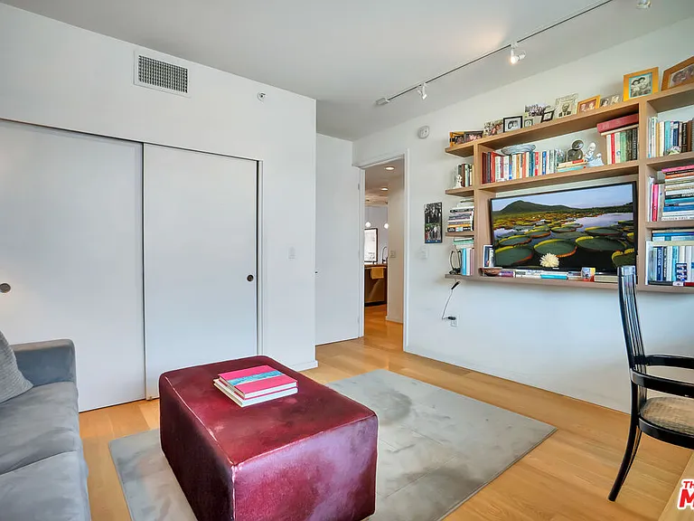 1705 Ocean Ave #508 — Photo 16