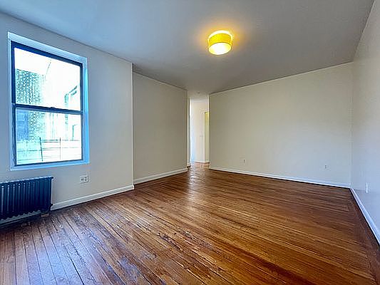 1st image of 820 W 180th St APT 54