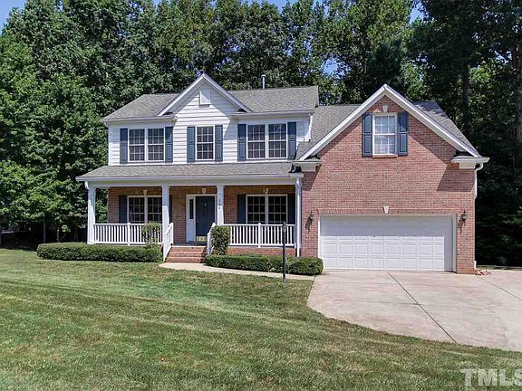4th image of 504 Alanbrook Ct