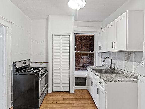 4th image of 8 Broadway APT 4