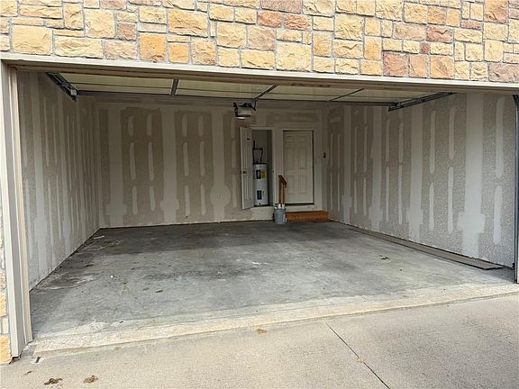 5th image of 810 Keith Blvd
