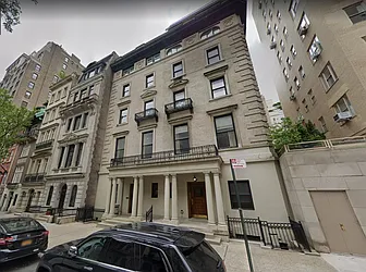 6 East 76th Street in Lenox Hill