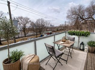 1 Triller Ave #207, Toronto, ON M6K 3B7