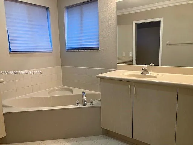 10240 SW 227th Ln — Photo 5