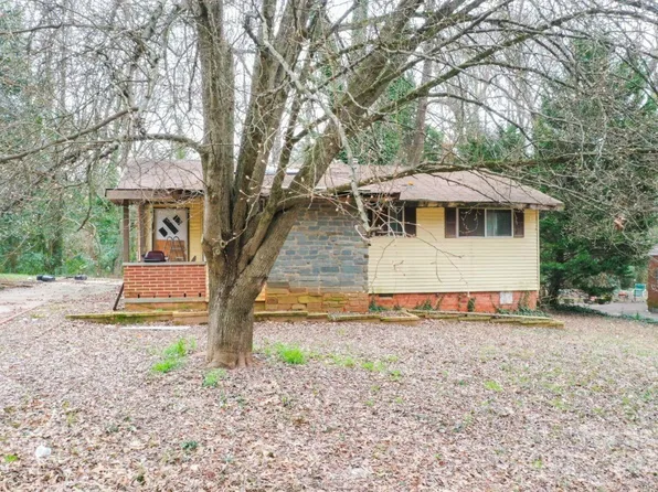 5117 Queen Anne Rd, Charlotte, NC 28217
