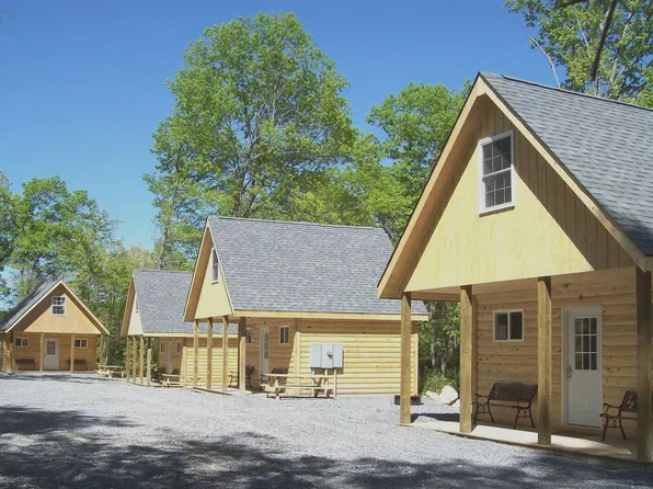 1265 Smales Branch Rd, Lansing, WV 25862