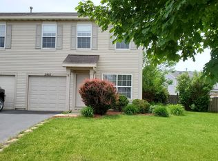2807 Troon Dr, Montgomery, IL 60538