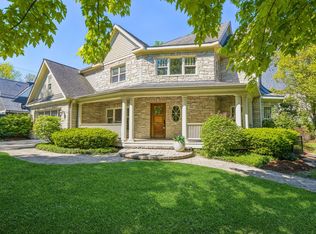 360 N Oak St, Hinsdale, IL 60521