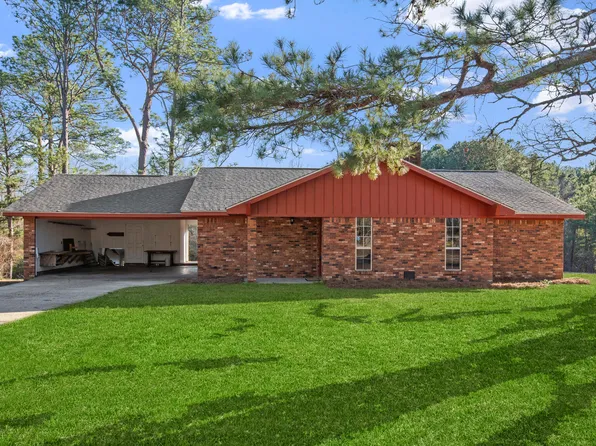 7 Woody Clark Rd, Petal, MS 39465