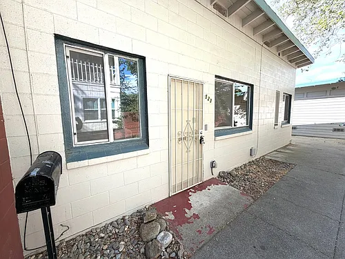 523 D St Photo 1