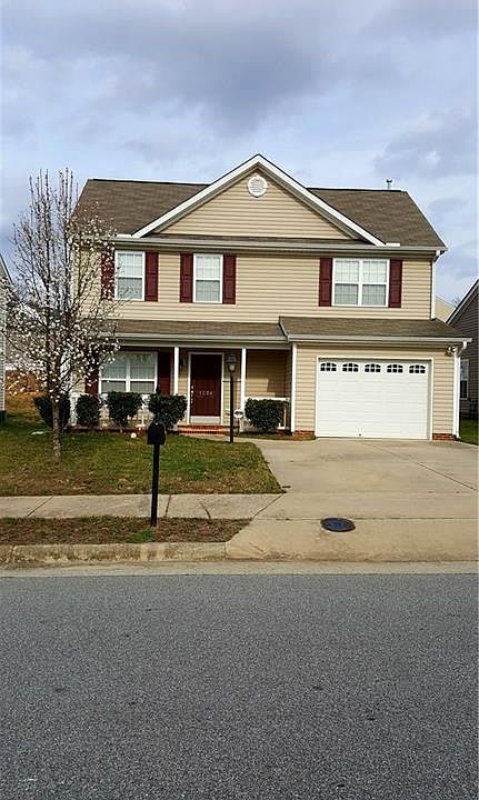 1st image of 1204 Waterlyn Dr