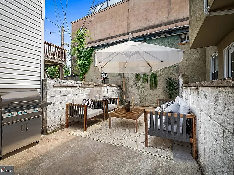 2503 Eastern Ave — Photo 21