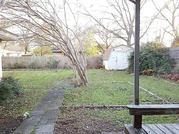 2nd image of 2528 Oates Dr