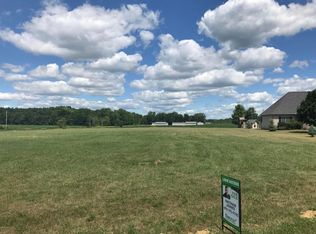 6561 Spinnaker Rd, Crystal, MI 48818