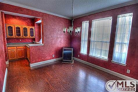 4th image of 2630 Crosslands Dr