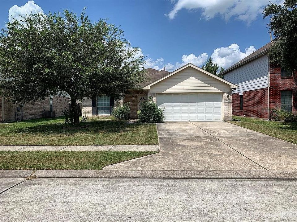 2nd image of 5834 Wickover Ln