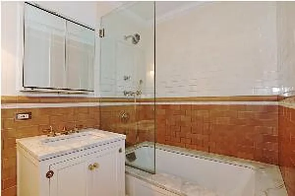 Rented by Corcoran | media 15