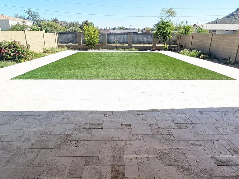 2119 E Kings Ave — Photo 25