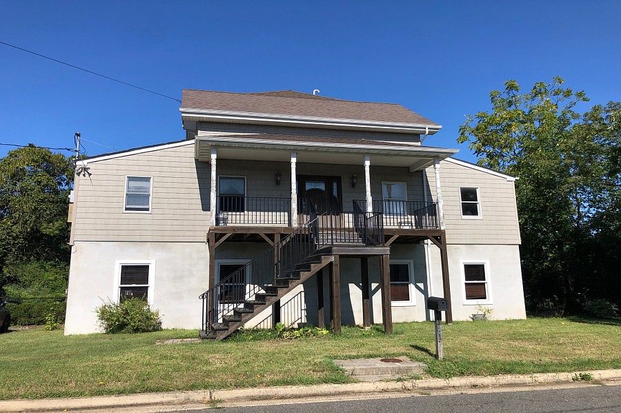 1st image of 78 Wilson Ave