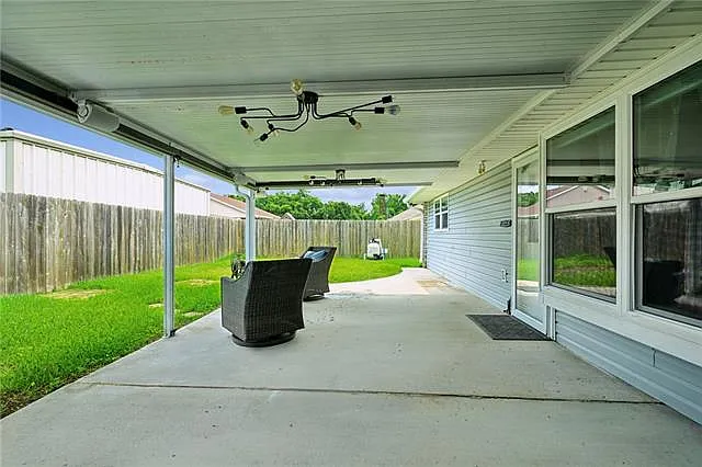 2708 Pin Oak Dr — Photo 16