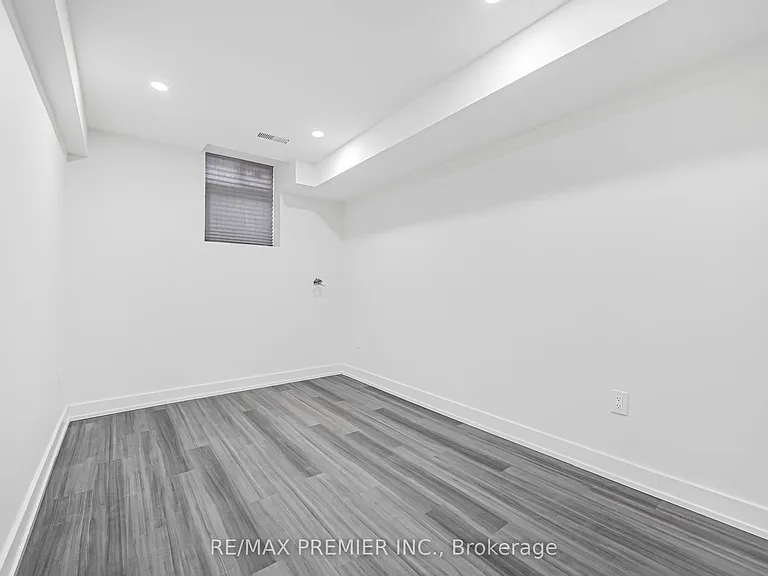 60 Del Francesco Way #BASEMENT — Photo 16