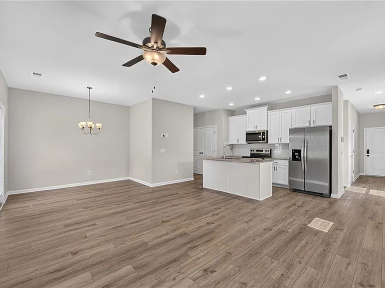 6362 Sundowner Pl — Photo 4