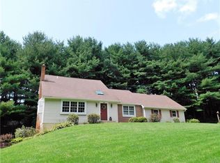 4840 Robin St, Coplay, PA 18037