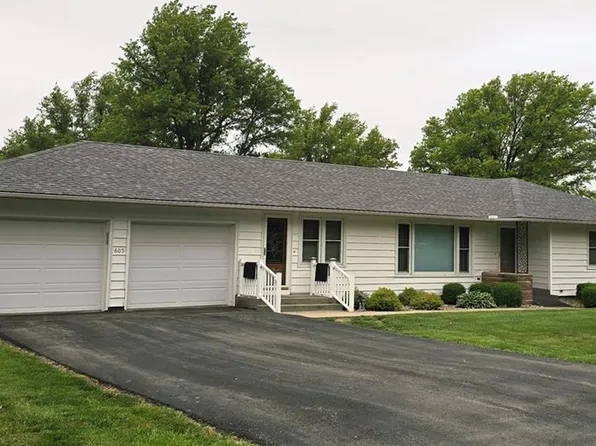 605 Angell St, Fairfax, MO 64446