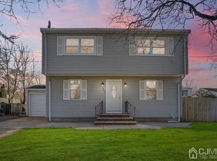 177 Old Post Rd, Edison, NJ 08817