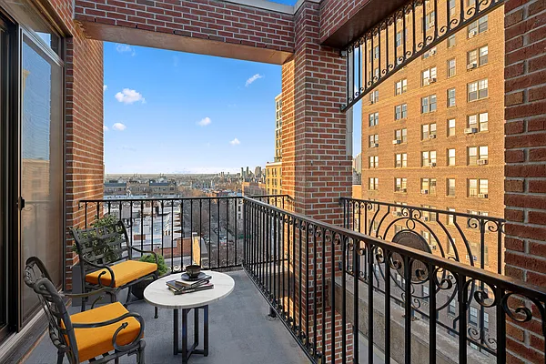 Sold by Keller Williams Realty Empire | media 9