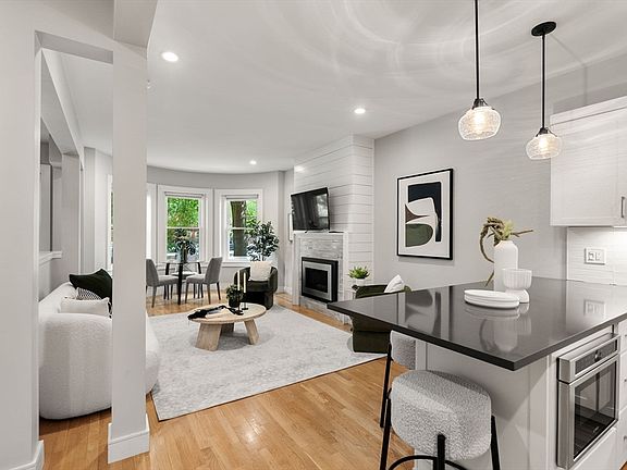 5th image of 1896 Beacon St #1
