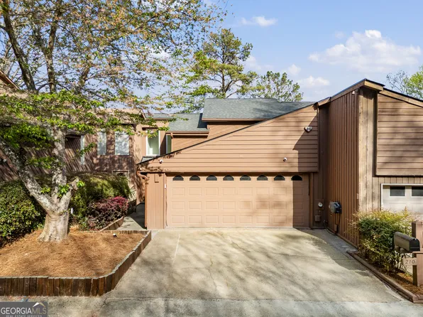 210 Colony Ridge Dr, Johns Creek, GA 30022