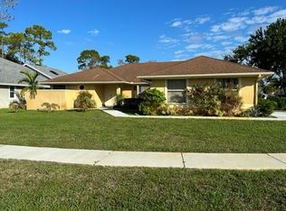 13679 Callington Dr, Wellington, FL 33414