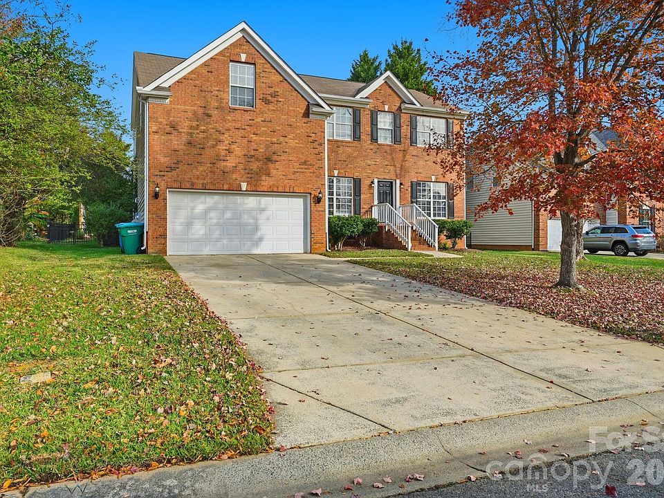 1st image of 11023 Sycamore Club Dr