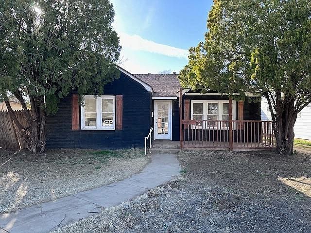 1st image of 905 Nassau St