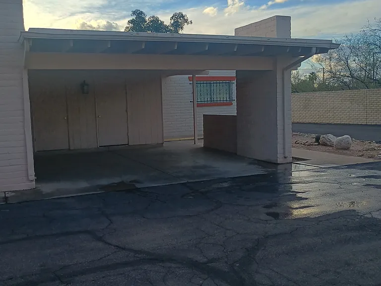 29 E Pastime Rd — Photo 3