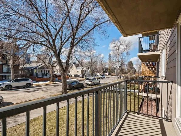 310 S 4th Ave NE #204, Calgary, AB T2E 0J3