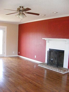 3rd image of 1016 Dandelion Dr