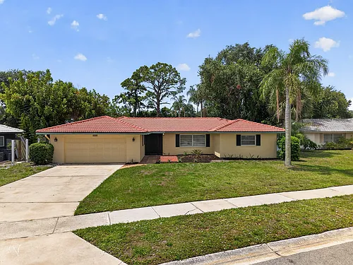 2508 Cardwell Way Photo 1