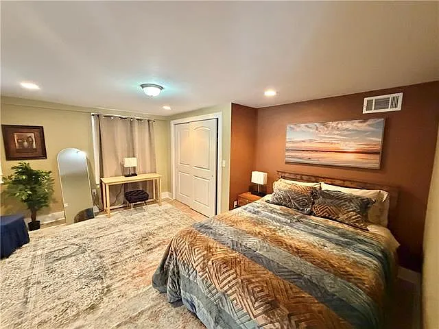 1 bed, 1.0 bath, 980 sqft, $2,495 — Photo 4
