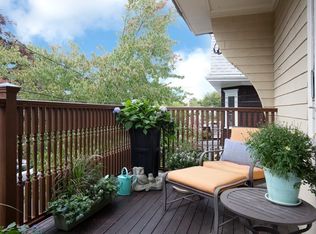 96 Fayerweather St #2, Cambridge, MA 02138